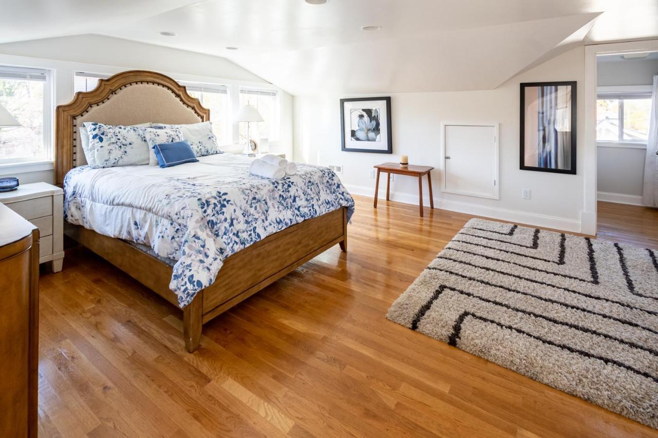 Contemporary 3-bedroom With Balcony In Rva Apartment *